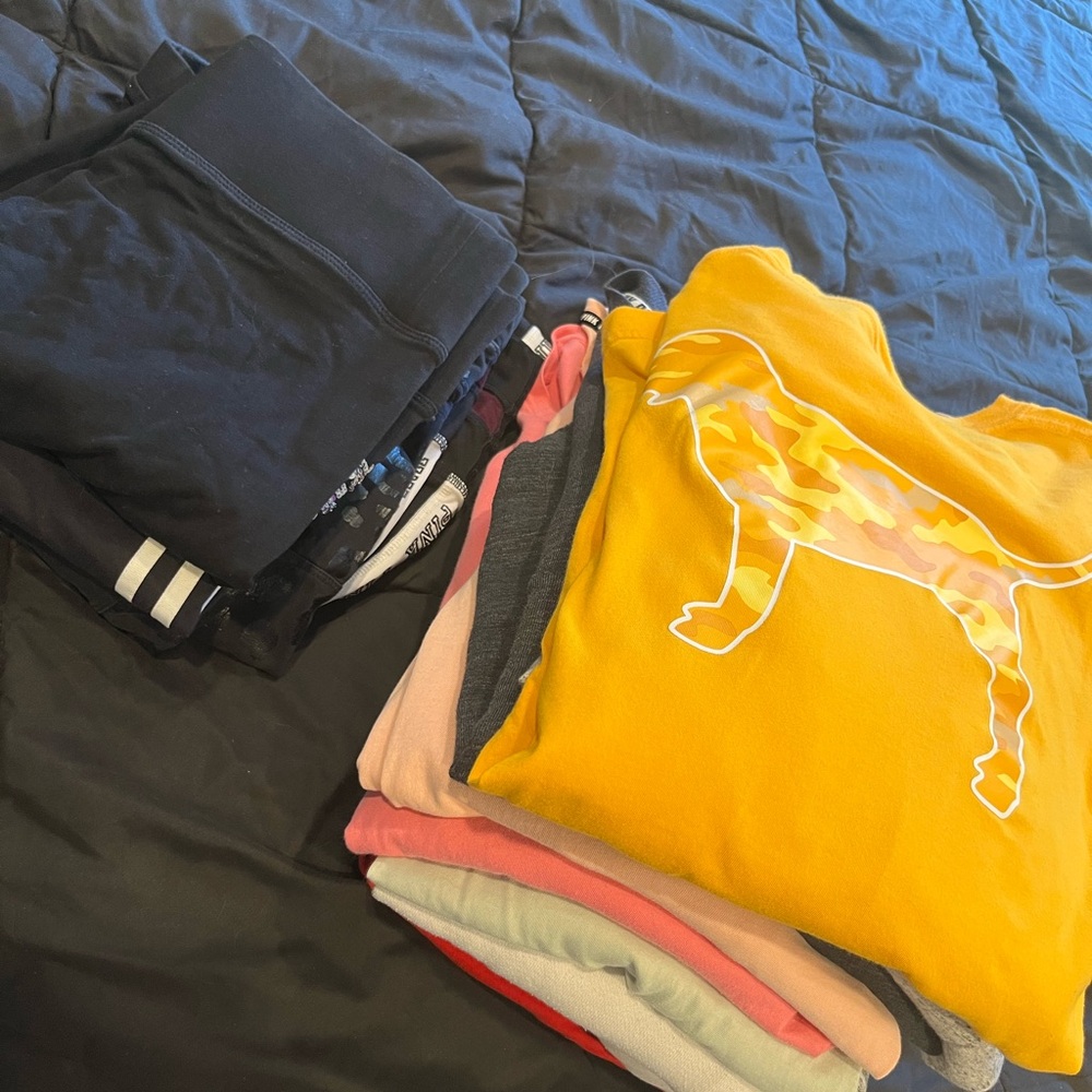 Victoria’s Secret PINK lot